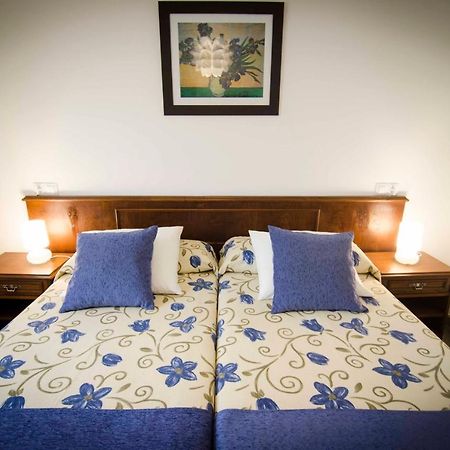 Hotel La Bilbaina De Vegadeo Eksteriør bilde