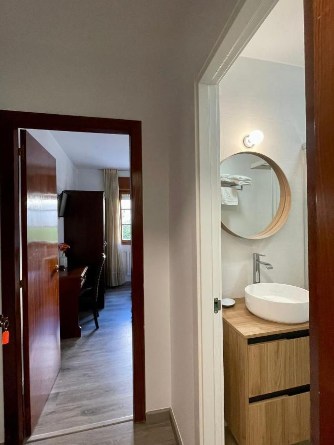 Hotel La Bilbaina De Vegadeo Eksteriør bilde