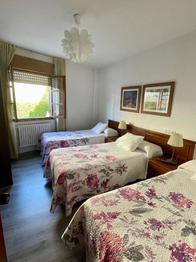 Hotel La Bilbaina De Vegadeo Eksteriør bilde