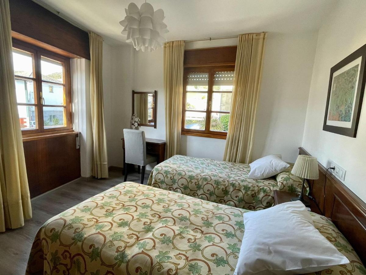 Hotel La Bilbaina De Vegadeo Eksteriør bilde
