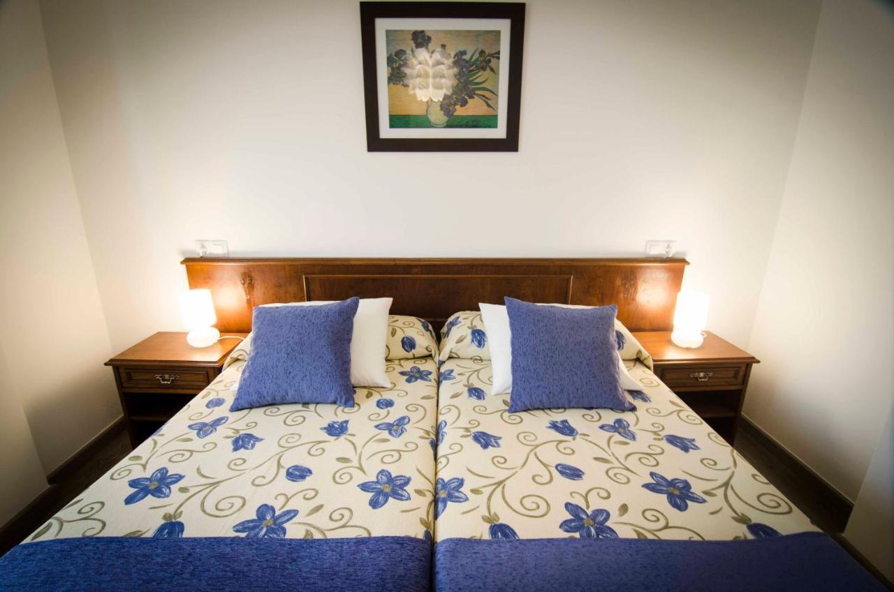Hotel La Bilbaina De Vegadeo Eksteriør bilde