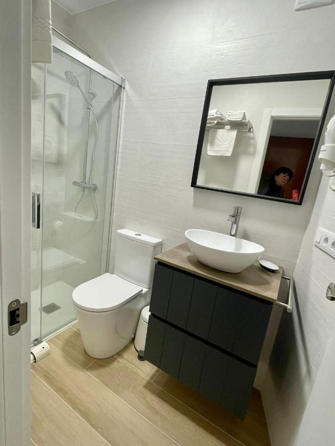 Hotel La Bilbaina De Vegadeo Eksteriør bilde